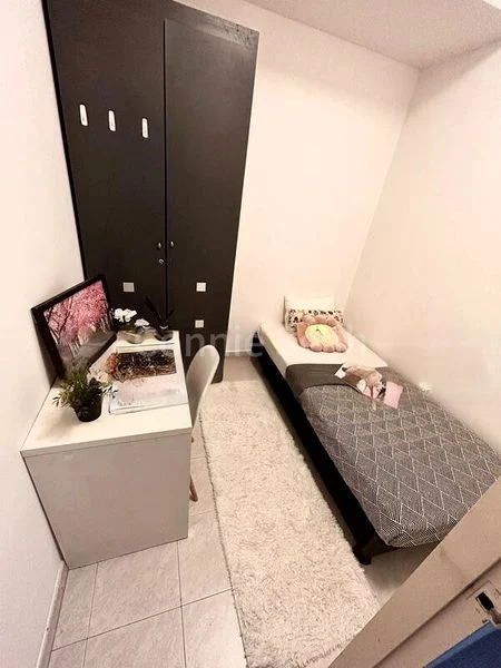 Common Room (Condo) for Rent in  Central Green Condominium - Image 8