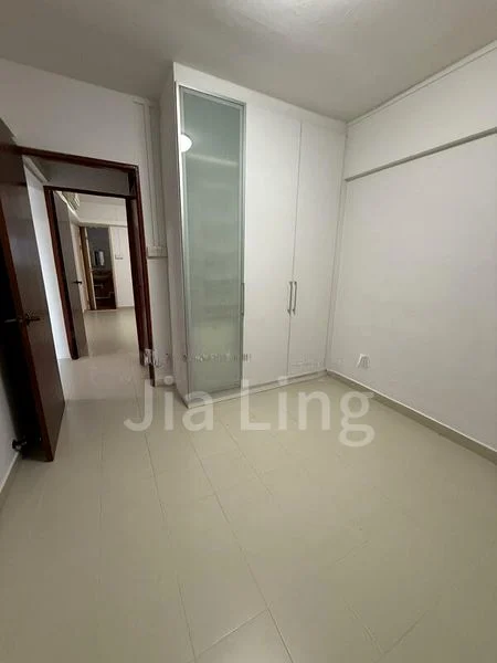 3 Room (3NG) HDB for Rent in  118 Ang Mo Kio Avenue 4 - Image 4