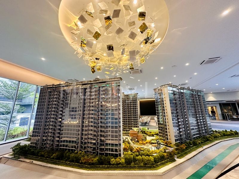 5 Bed Condo for Sale in Grand Dunman - Image 47