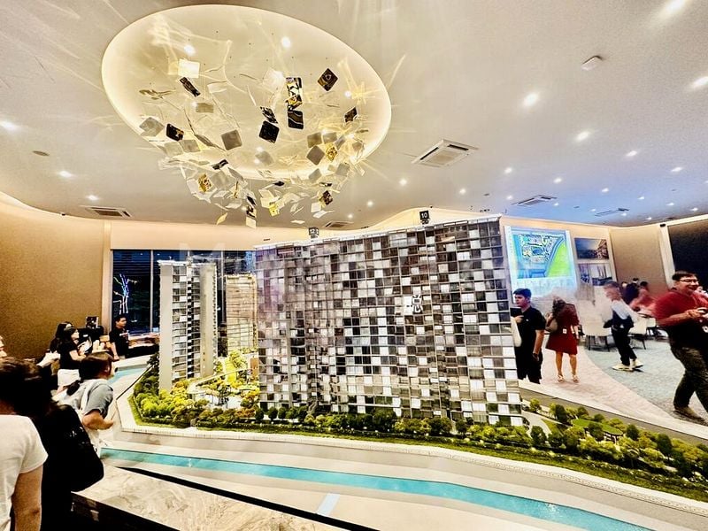 5 Bed Condo for Sale in Grand Dunman - Image 19