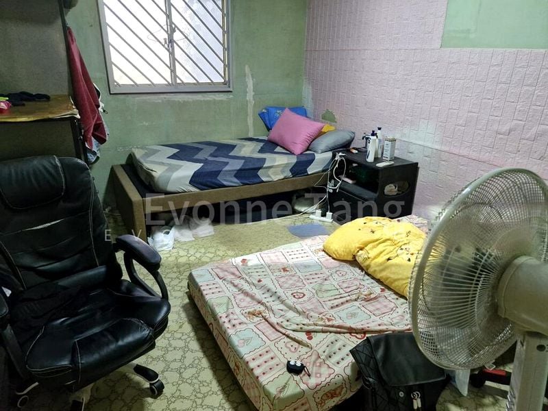 Common Room (HDB) for Rent in  330 Ang Mo Kio Avenue 1 - Image 1