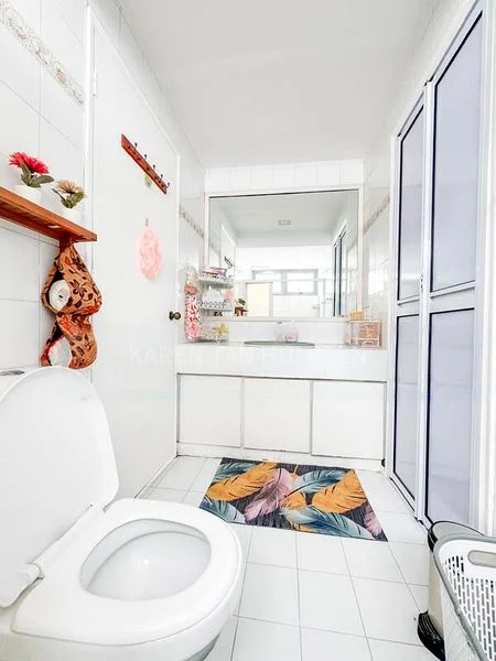 Master Room (Landed) for Rent in  Seletar Hills Estate - Image 6