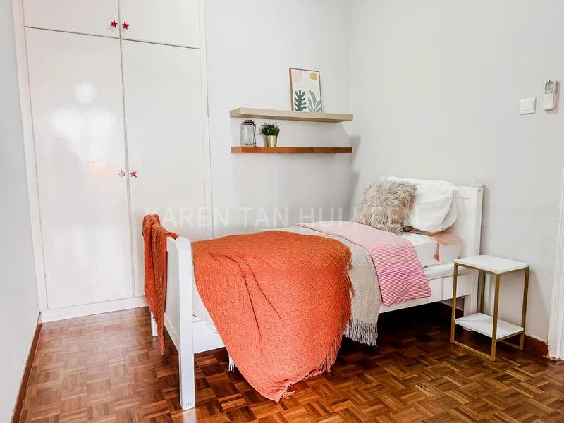 Master Room (Landed) for Rent in  Seletar Hills Estate - Image 2