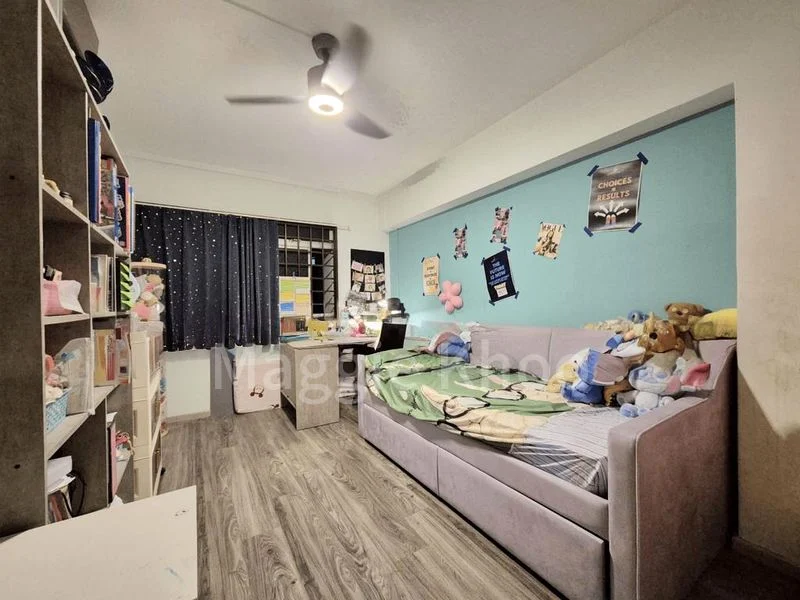 5 Room (5A) HDB for Sale in  354 Tampines Street 33 - Image 4