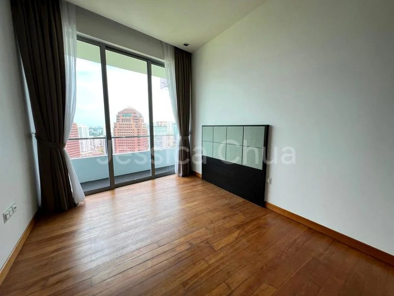 4+1 Bed Condo for Rent in  Grange Infinite - Image 7