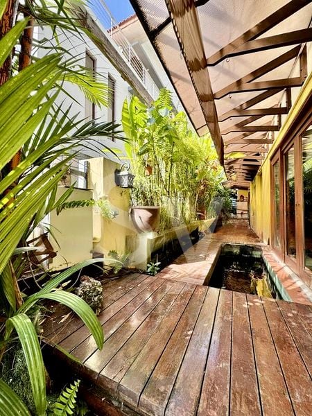 4 Bed Corner Terrace (Landed) for Sale in  Peakview Estate - Image 19