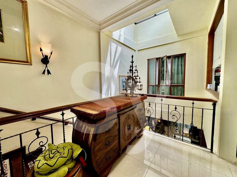4 Bed Corner Terrace (Landed) for Sale in  Peakview Estate - Image 11
