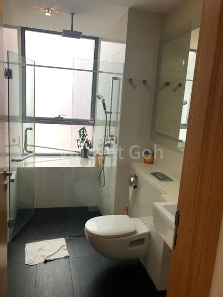 1 Bed Apartment (Condo) for Rent in  Lumiere - Image 4