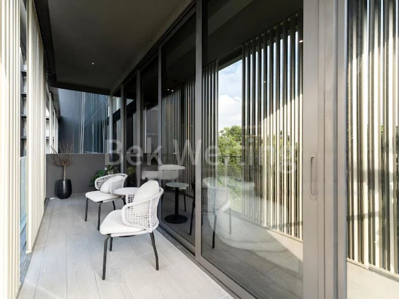 3 Bed Condo for Rent in  8 Napier - Image 13