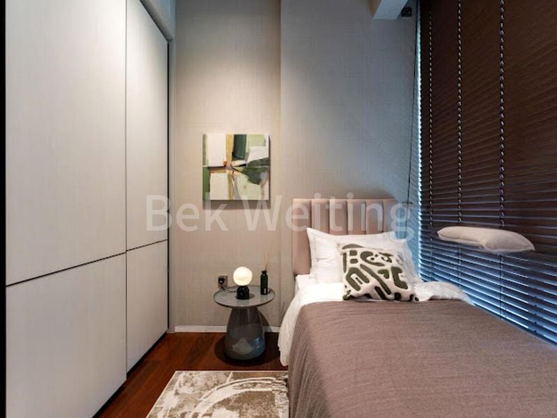 3 Bed Condo for Rent in  8 Napier - Image 4