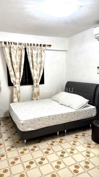 Common Room (HDB) for Rent in  422 Ang Mo Kio Avenue 3 - Image 10