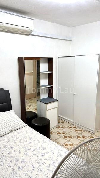 Common Room (HDB) for Rent in  422 Ang Mo Kio Avenue 3 - Image 9