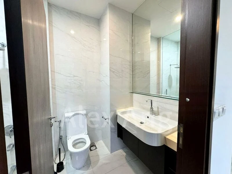 Room (Condo) for Rent in  Hillsta - Image 3
