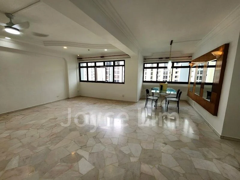 5 Room (5A) HDB for Rent in  152 Gangsa Road - Image 4