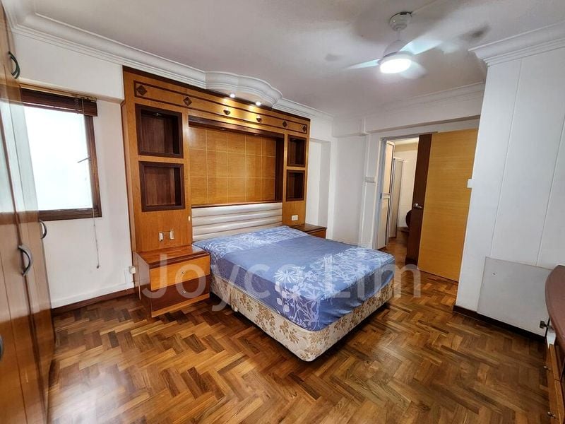 5 Room (5A) HDB for Rent in  152 Gangsa Road - Image 8