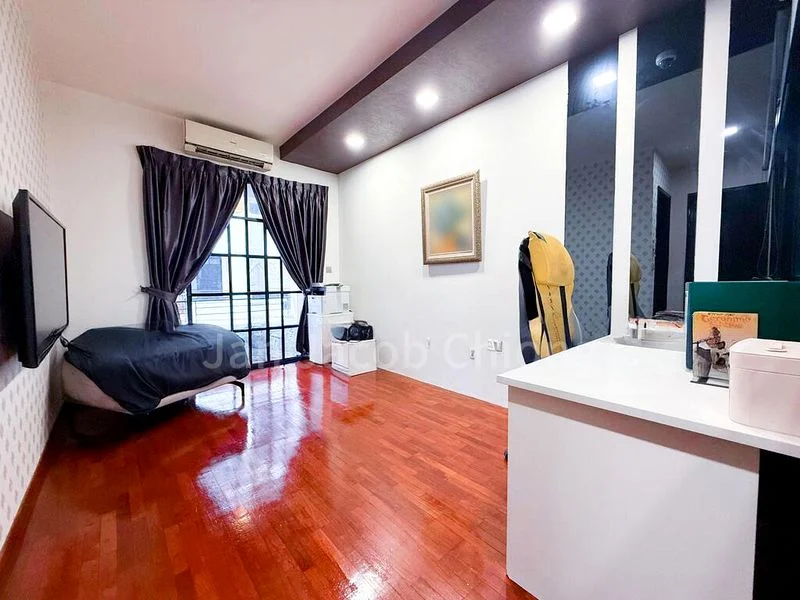 5 Bed Semi-Detached House (Landed) for Sale in  Koh Sek Lim Road - Image 8