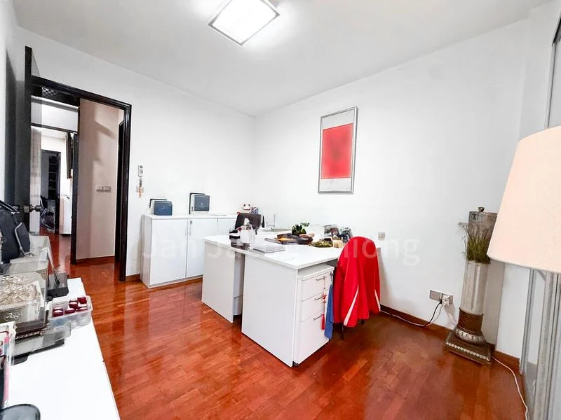 5 Bed Semi-Detached House (Landed) for Sale in  Koh Sek Lim Road - Image 4