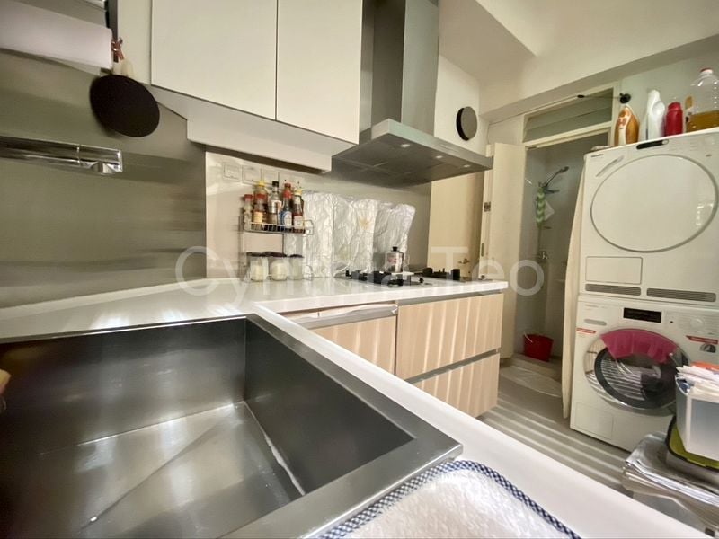 4 Bed Condo for Sale in  The Botanic On Lloyd - Image 8