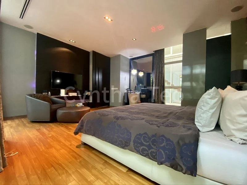 4 Bed Condo for Sale in  The Botanic On Lloyd - Image 11