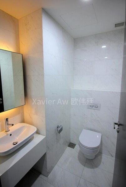 3 Bed Condo for Rent in  Fulcrum - Image 5