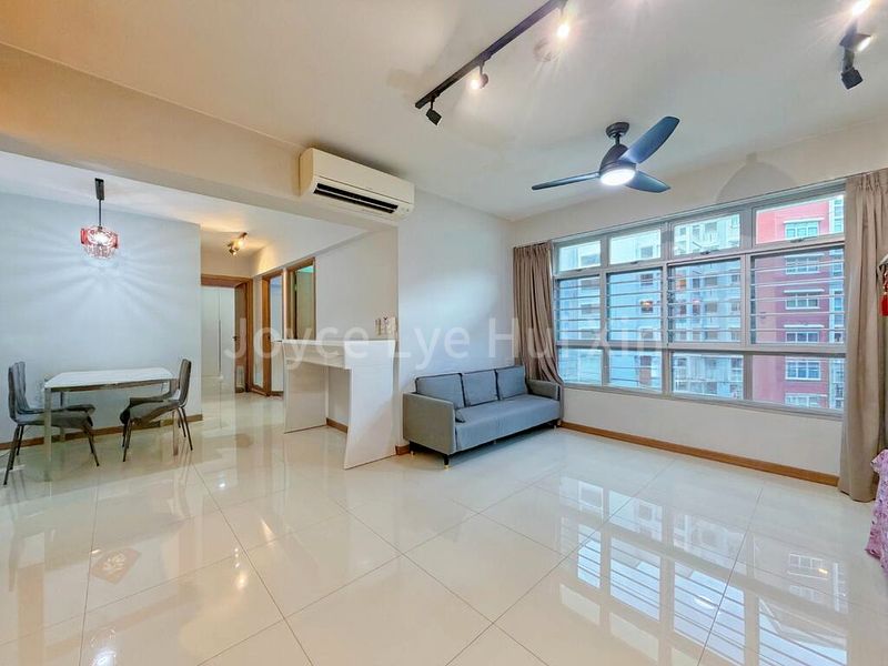 4 Room (4A) HDB for Sale in 439A Bukit Batok West Avenue 8 - Image 18