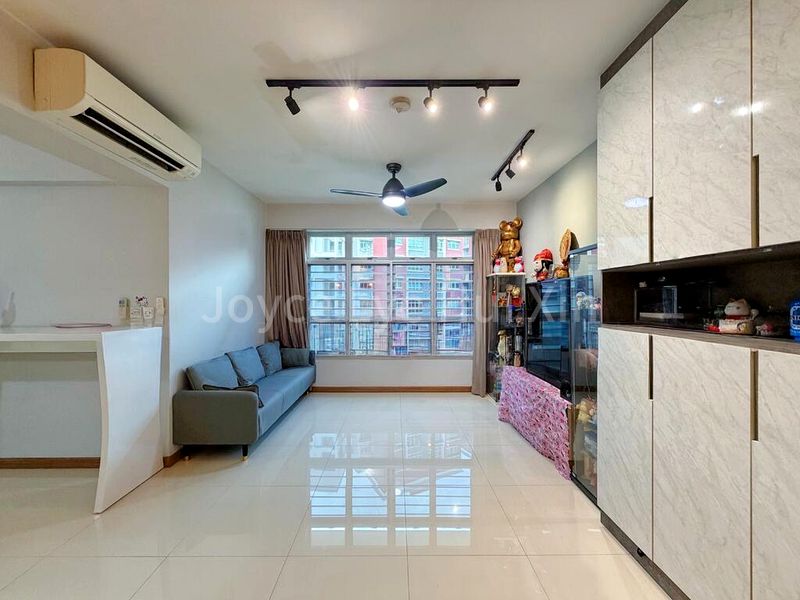 4 Room (4A) HDB for Sale in 439A Bukit Batok West Avenue 8 - Image 13