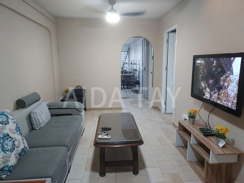 3 Room (3NG) HDB for Rent in  304 Jurong East Street 32 - Image 4