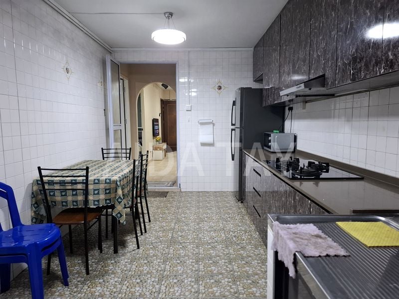 3 Room (3NG) HDB for Rent in  304 Jurong East Street 32 - Image 12