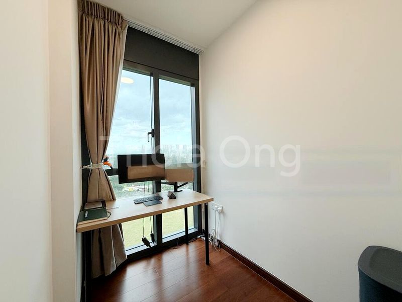 2 Bed Condo for Sale in  Normanton Park - Image 3