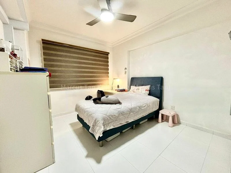 4 Room (4A) HDB for Sale in 688B Choa Chu Kang Drive - Image 3