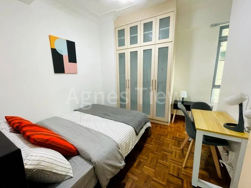 Common Room (Condo) for Rent in  Emerald Park - Image 2