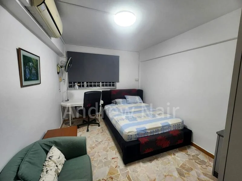 Room (HDB) for Rent in 470 Ang Mo Kio Avenue 10 - Image 1