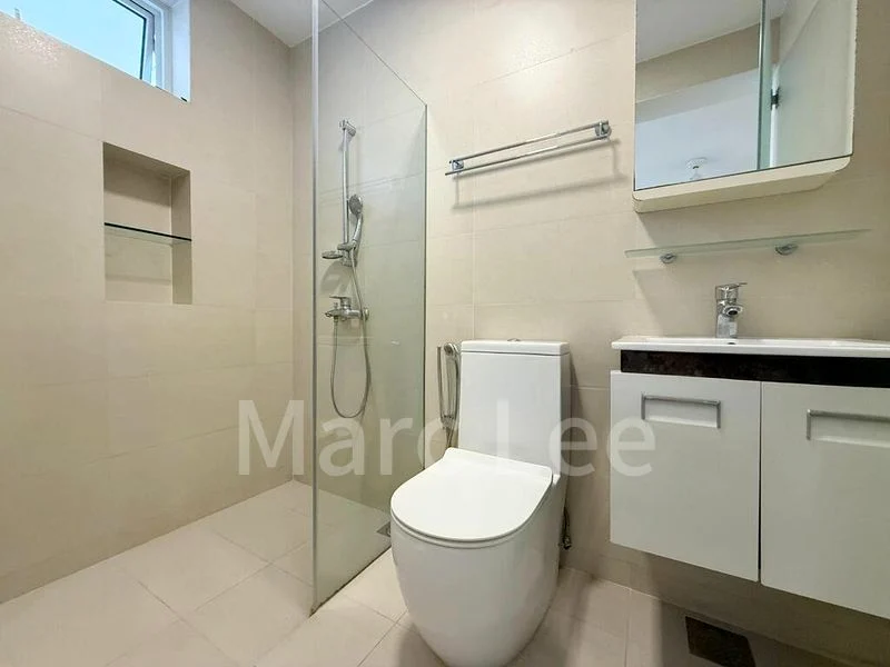 5 Bed Semi-Detached House (Landed) for Rent in Serangoon Garden Estate - Image 4