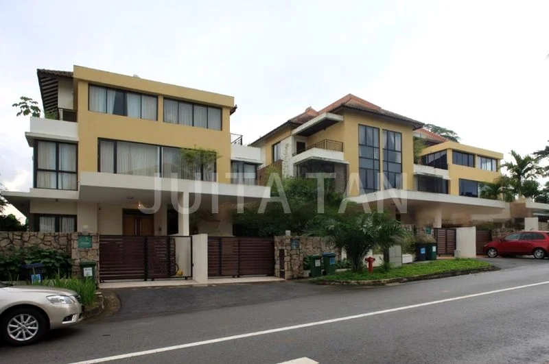 5 Bed Semi-Detached House (Landed) for Rent in  Bukit Villas - Image 17