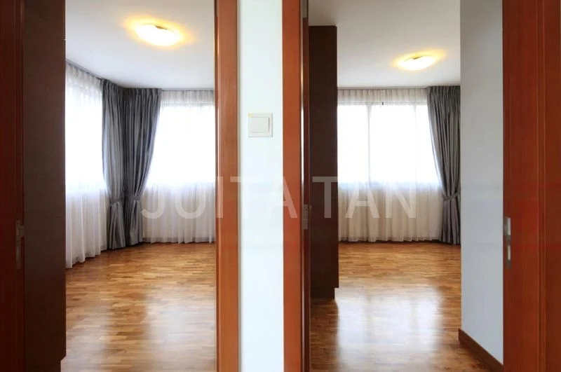 5 Bed Semi-Detached House (Landed) for Rent in  Bukit Villas - Image 12