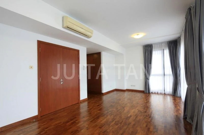 5 Bed Semi-Detached House (Landed) for Rent in  Bukit Villas - Image 9