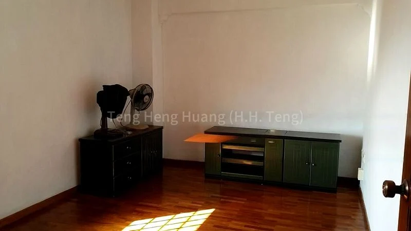 5 Room (5A) HDB for Rent in  253 Ang Mo Kio Street 21 - Image 8