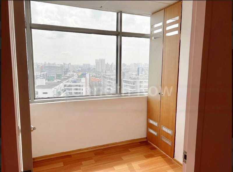 Light Industrial (B1) for Rent: Wcega Tower - Image 4