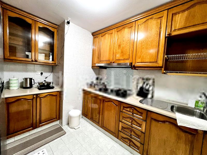 Common Room (Condo) for Rent in  Santa Fe Mansions - Image 6