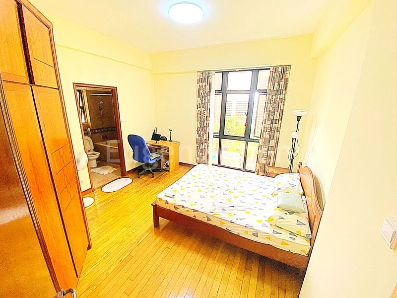 2 Bed Condo for Sale in  Dover Parkview - Image 7