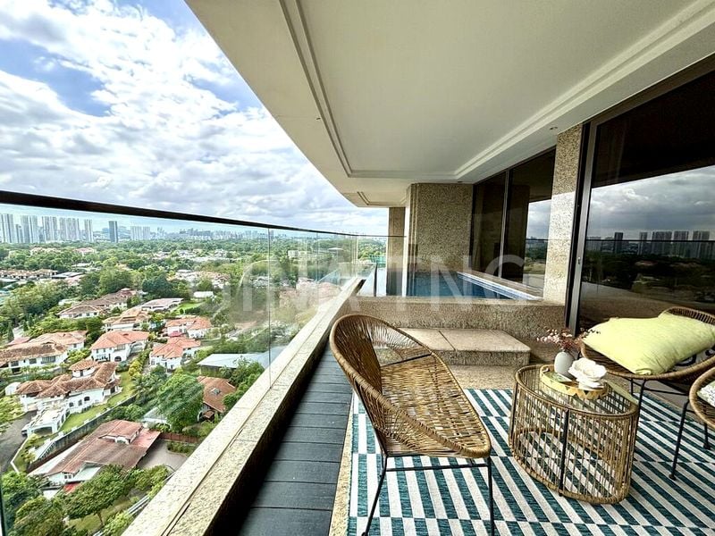 3 Bed Condo for Rent in  Parkview Eclat - Image 4