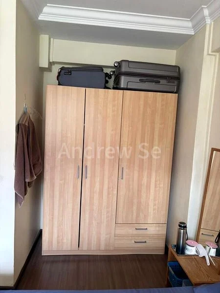 Common Room (HDB) for Rent in  497G Tampines Street 45 - Image 2