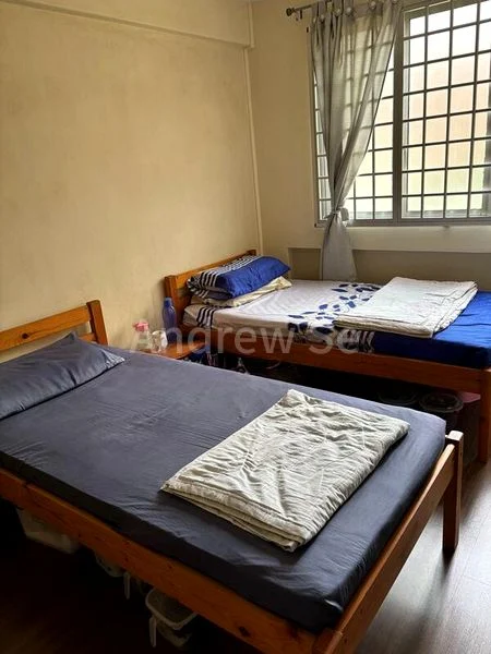 Common Room (HDB) for Rent in  497G Tampines Street 45 - Image 3