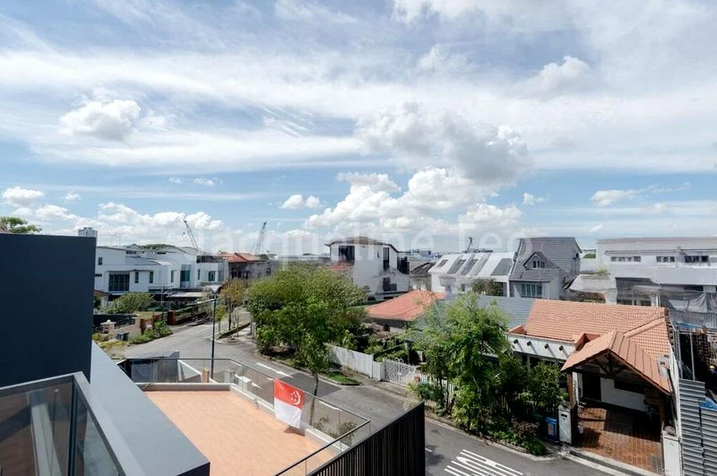 4+1 Bed Semi-Detached House (Landed) for Sale in  Serangoon Garden Estate - Image 1