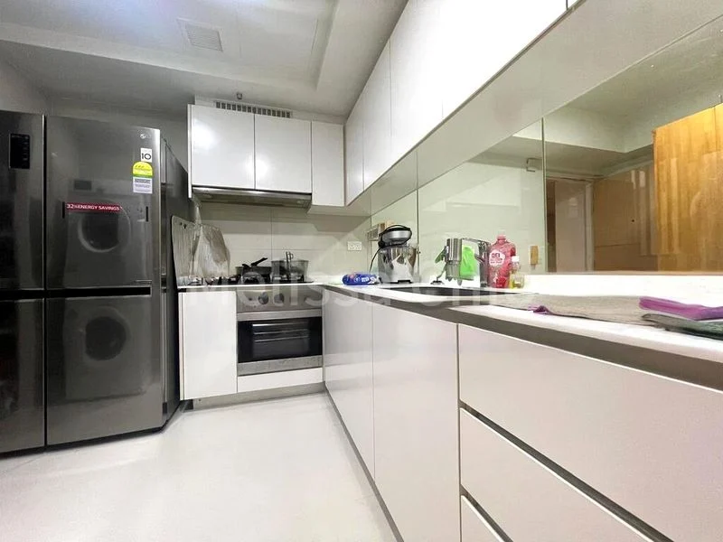 3 Bed Condo for Rent in The Lakefront Residences - Image 2