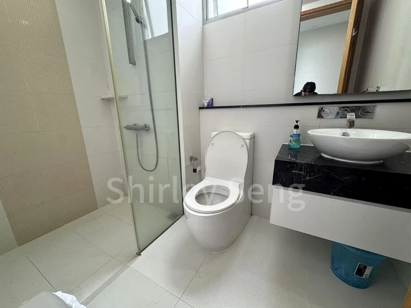 4 Bed Condo for Rent in  Aalto - Image 2