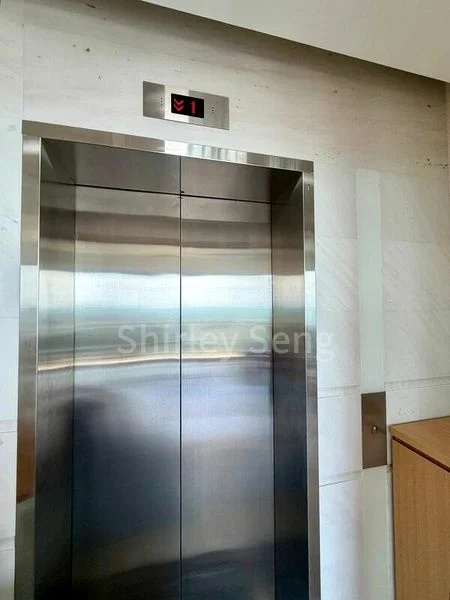 4 Bed Condo for Rent in  Aalto - Image 10