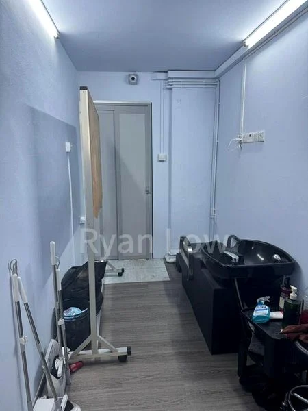 Shop / Shophouse for Rent: 326 Jurong East Street 31 - Image 2