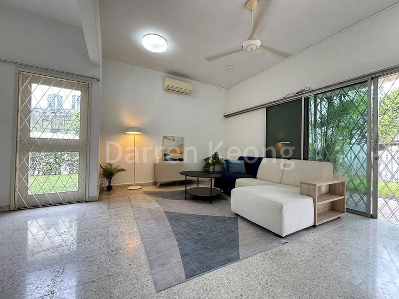 4 Bed Bungalow (Landed) for Sale in Clementi Park - Image 1