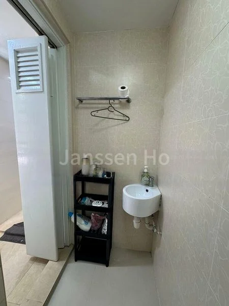 Room (Condo) for Rent in  The Blossomvale - Image 11